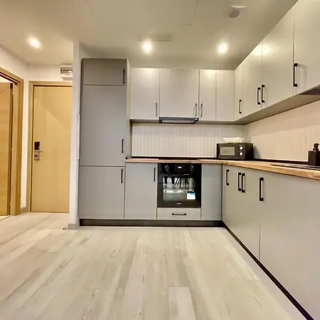 Yamaluxe - Silent & Primitive With Relaxing Area *